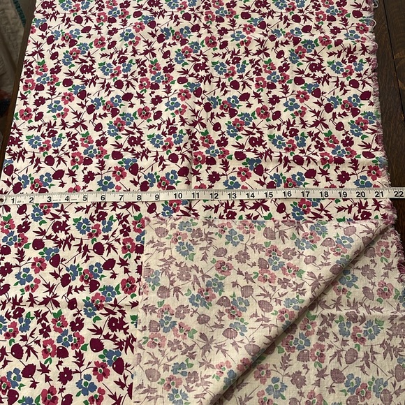 Vintage, soft cotton blue/magenta/fuchsia printed flowers, 34" x 42" - Picture 6 of 8